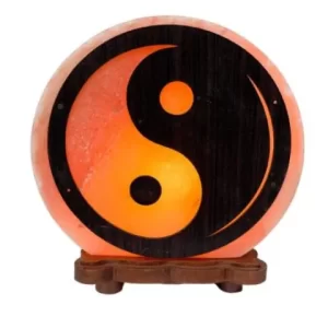 lámpara de sal del himalaya con diseño ying yang de algo muy natural